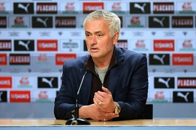 穆里尼奥：很高兴阿韦洛亚能执教皇马，对阿隆索下课并不惊讶